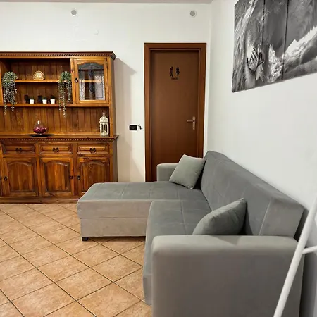 Lägenhet Airport 5 - Free Wifi - Parking - Ac *