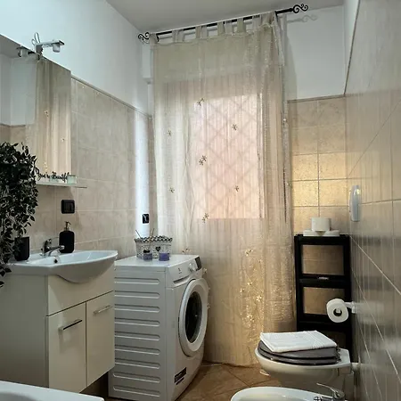 Airport 5 - Free Wifi - Parking - Ac * Fiumicino